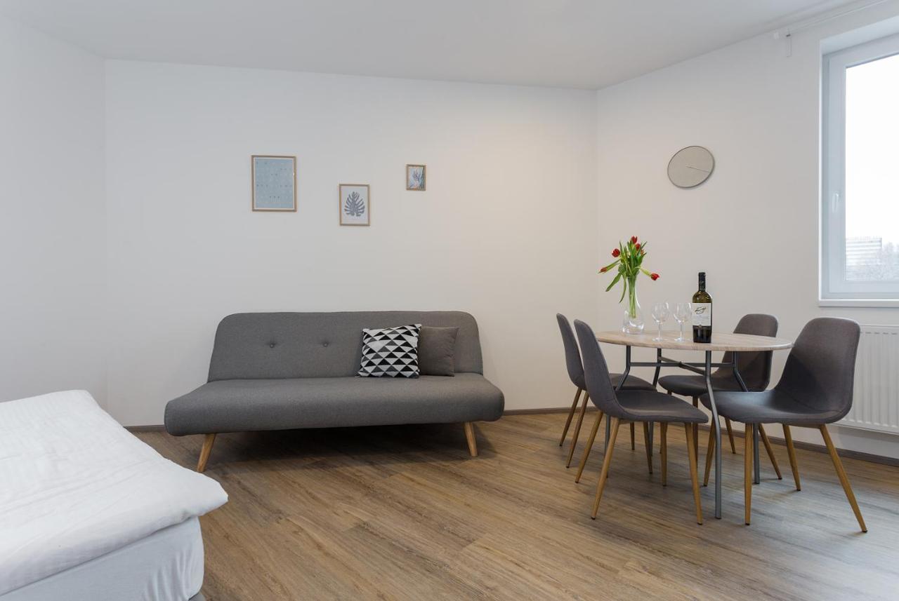 Harfa Apartments Praag Buitenkant foto