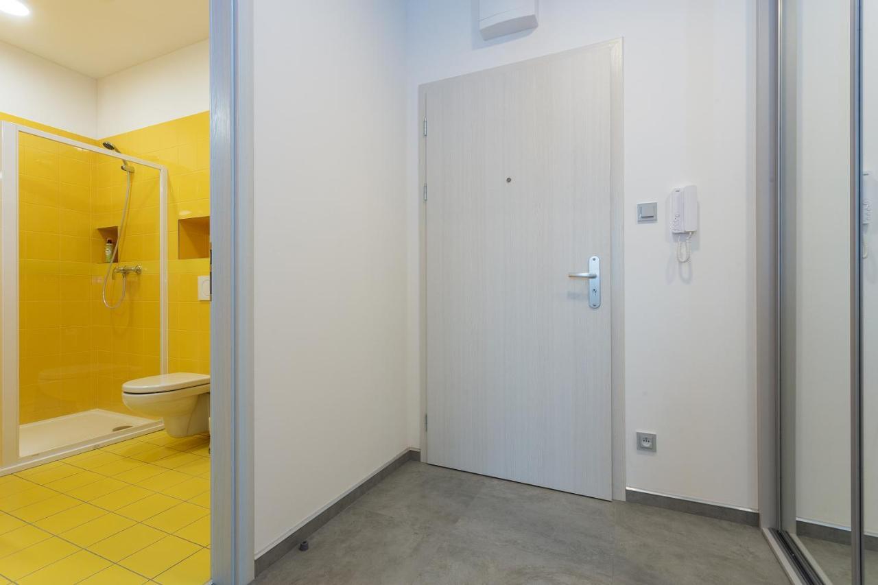 Harfa Apartments Praag Buitenkant foto