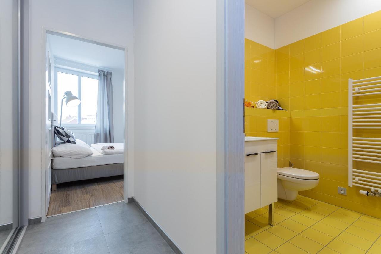 Harfa Apartments Praag Buitenkant foto