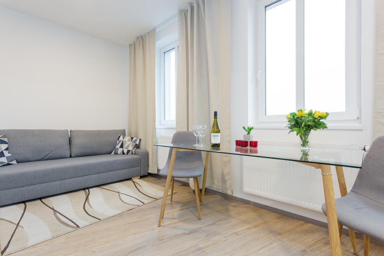 Harfa Apartments Praag Buitenkant foto